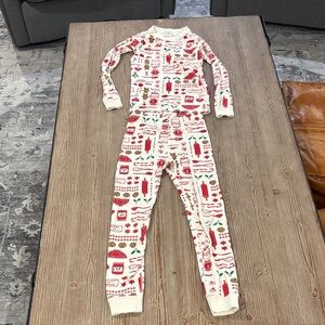 Hanna Andersson Cream and Red Kids pajama set. Baking